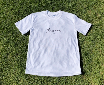 RismTシャツ