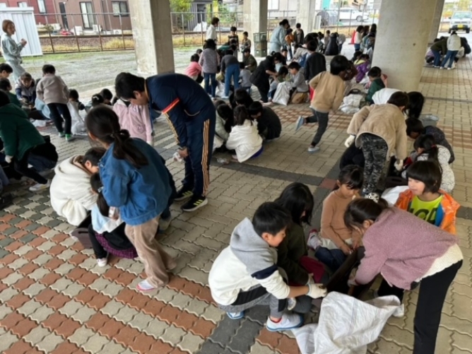 チューリップの植込み
